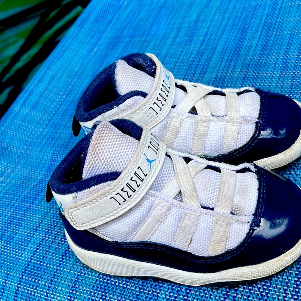Jordan retro 11